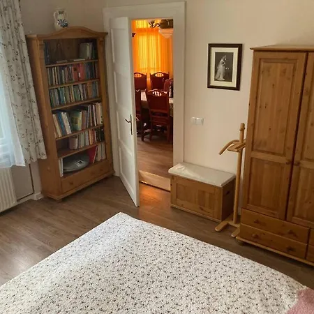 Csok, Mama Villa Balatonfüred